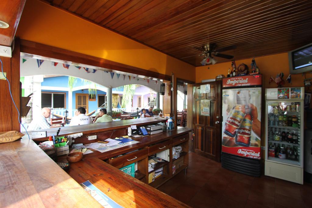 Rainbow Village La Ceiba Szoba fotó