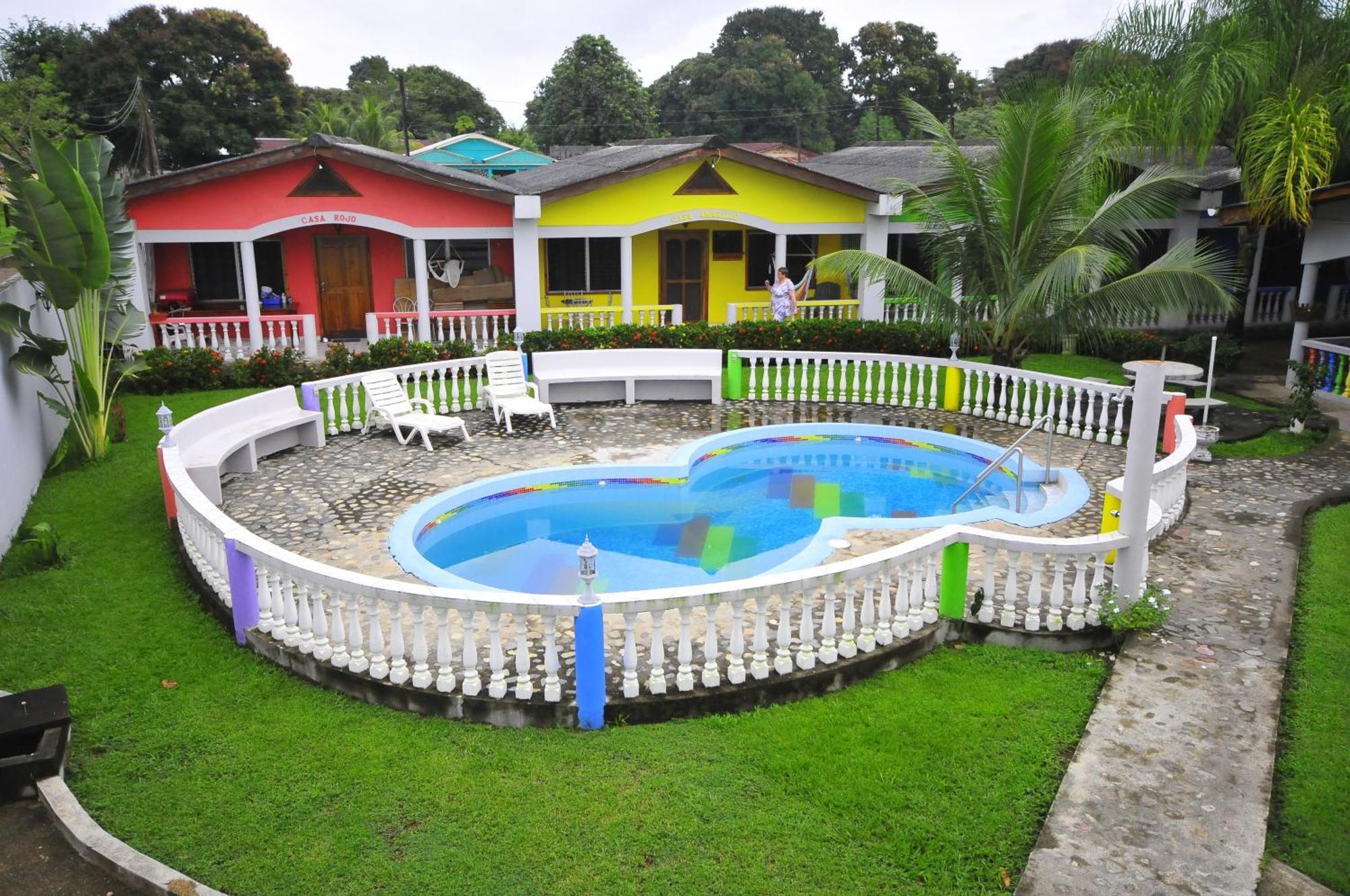 Rainbow Village La Ceiba Kültér fotó